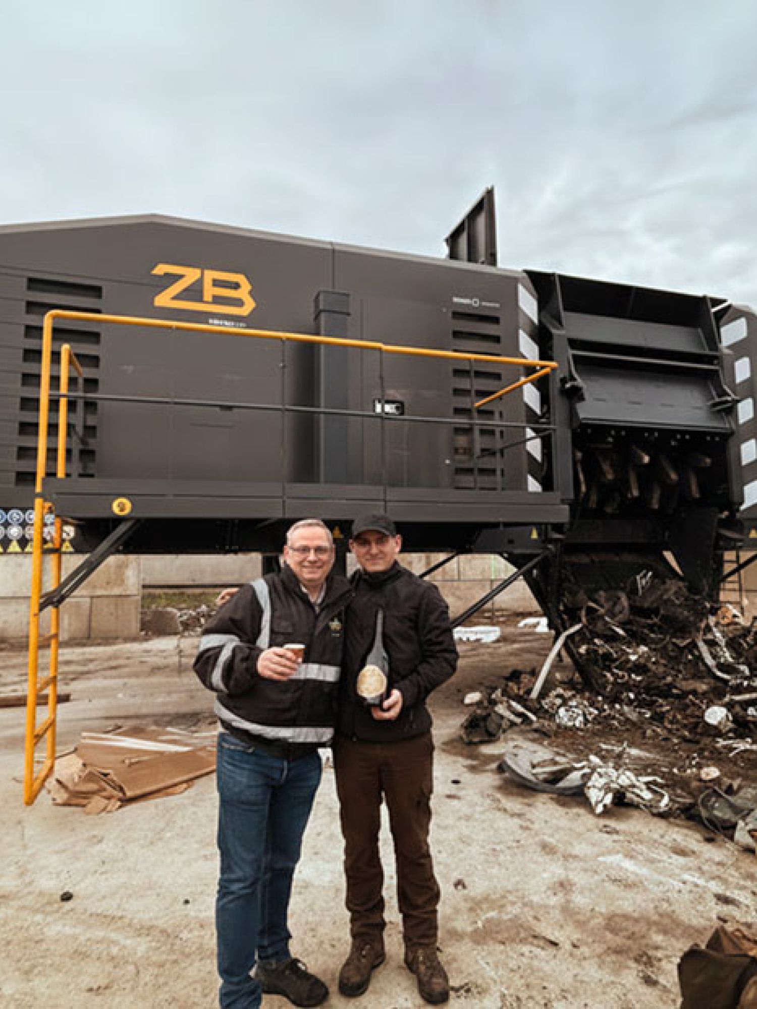 PREDAX 2112: pre-shredding for medium-sized operations